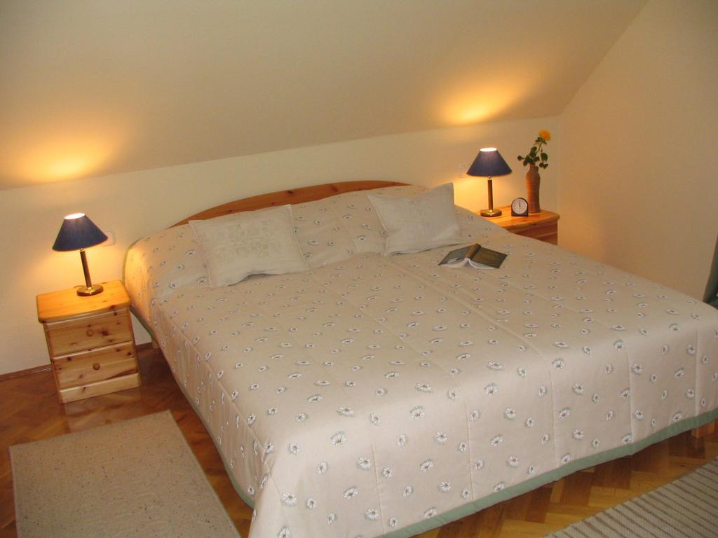 Toelgyes Apartment Hajduszoboszlo Ruang foto